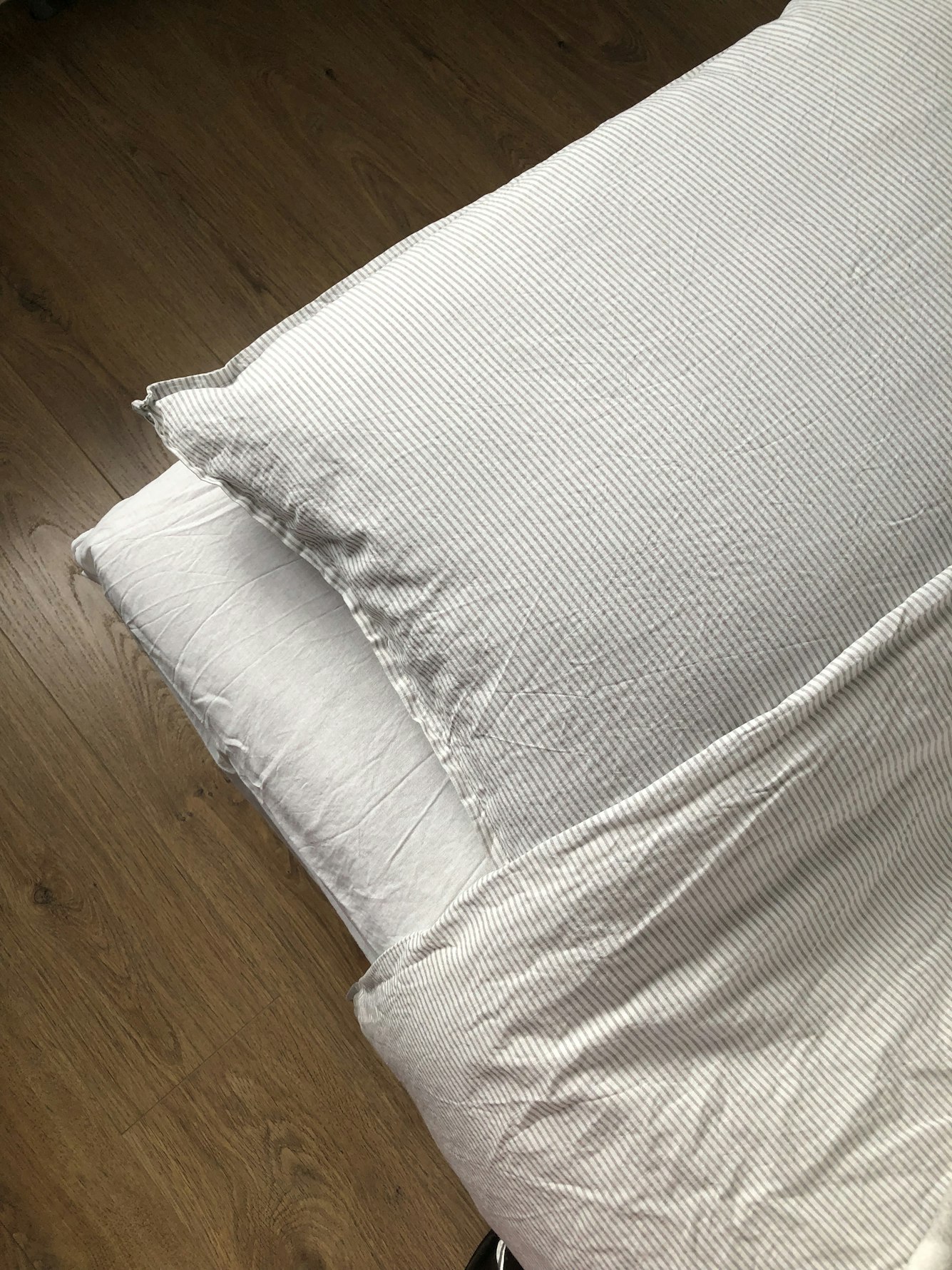 Home 13 pillow breakouts